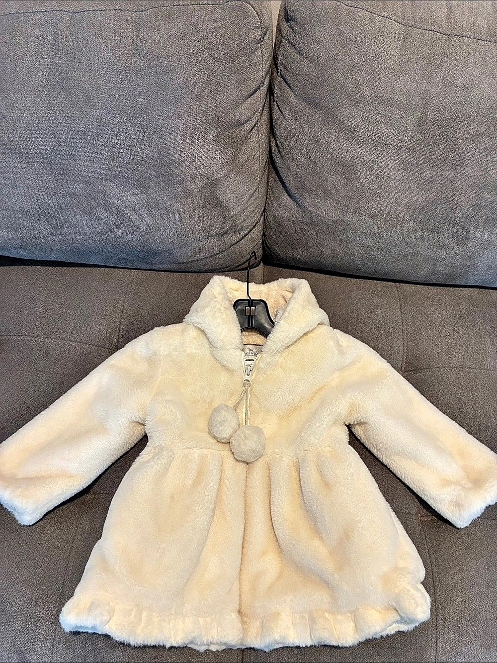 American Widgeon Hooded Zip Front Pompom Coat Girls 4T